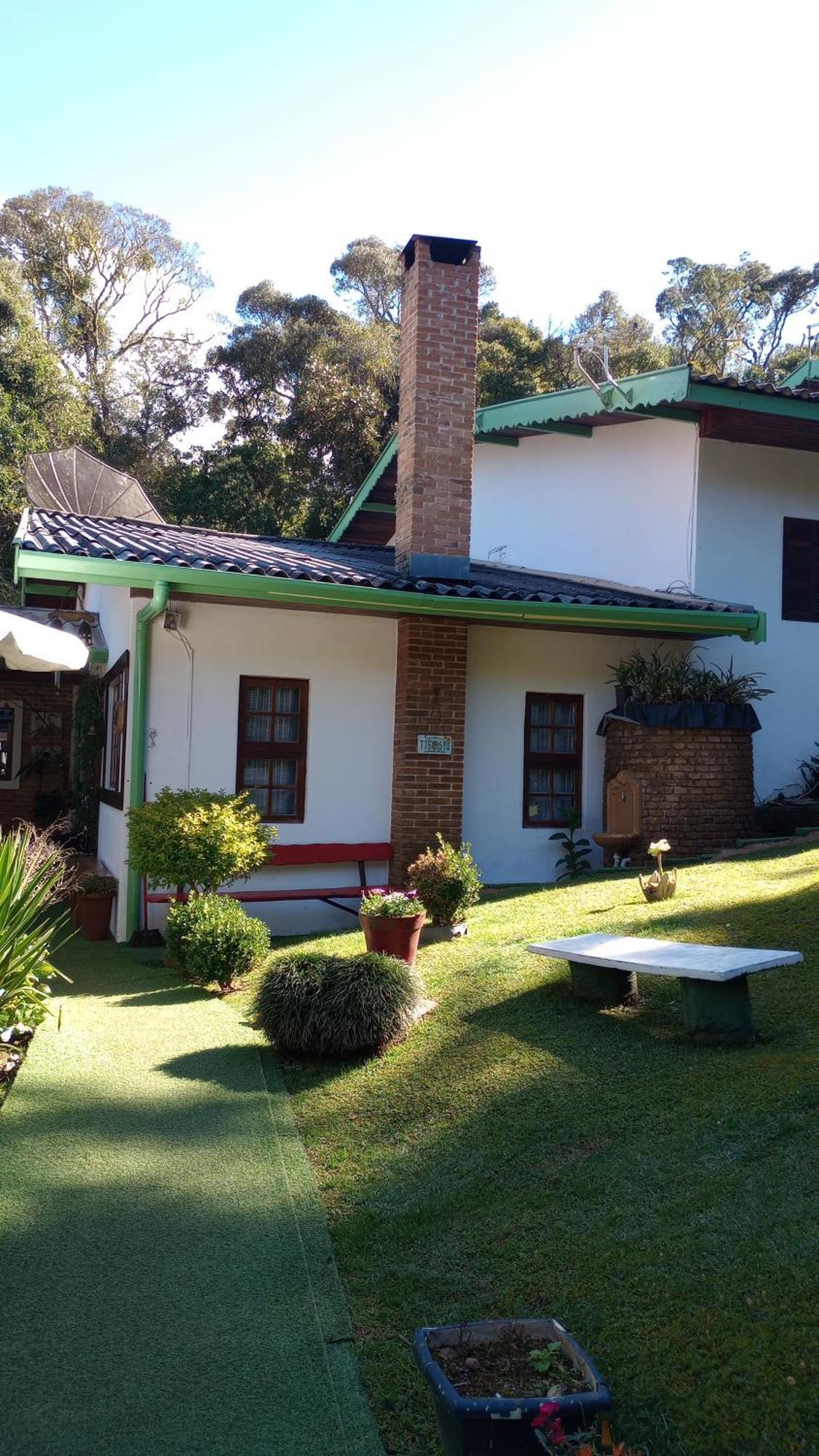 ホテル Rancho Da Raposa Campos do Jordão エクステリア 写真