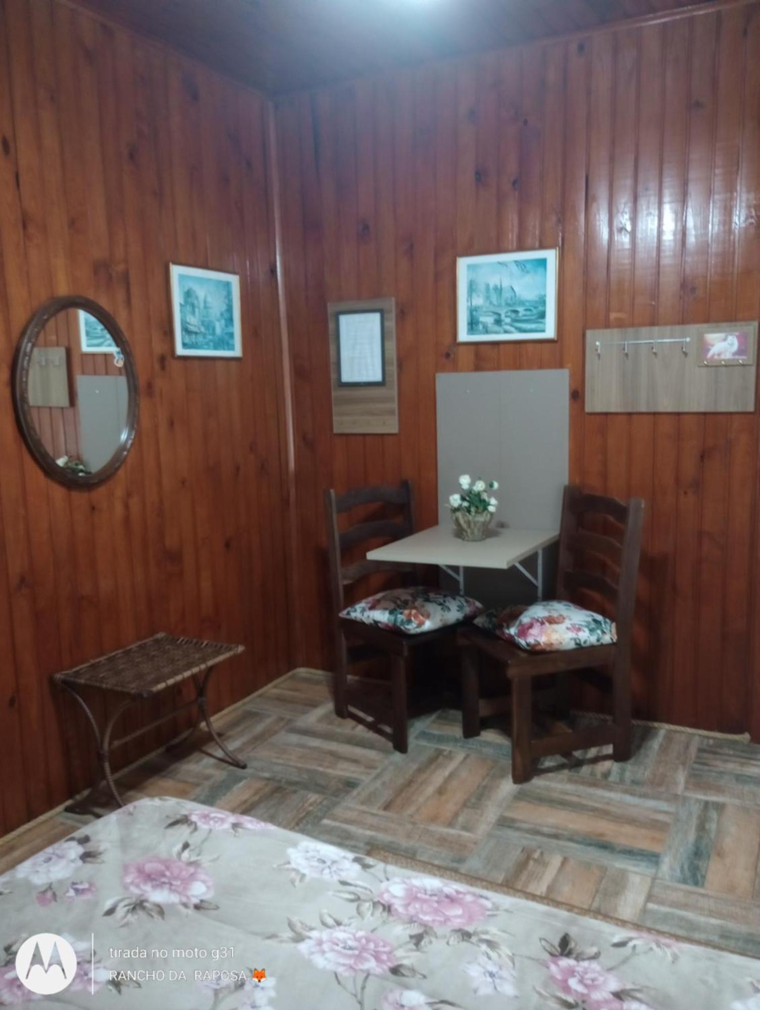 ホテル Rancho Da Raposa Campos do Jordão エクステリア 写真