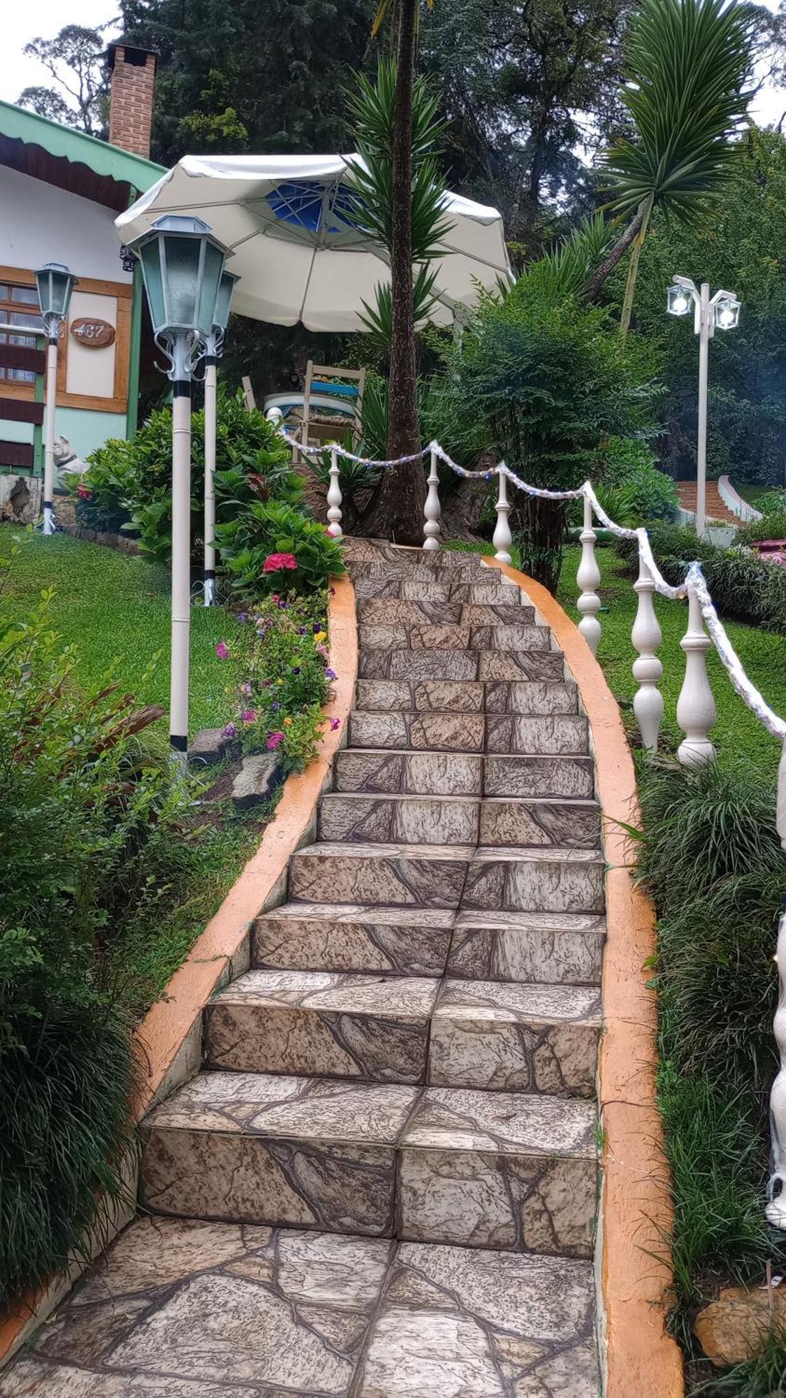 ホテル Rancho Da Raposa Campos do Jordão エクステリア 写真
